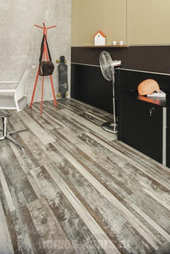 Classic Touch Wide Plank K5272 Сосна Барн многополосная
