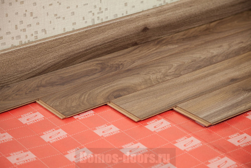 Ламинат Kronopol Slim Platinium Орех Американский D3789