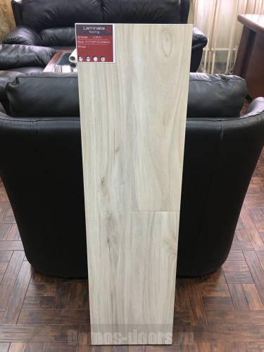 Ламинат Mostflooring High Glossy 11911 Поверхность глянцевая, толщина 12 мм, 33 класс, гарантия 25 лет фото 2