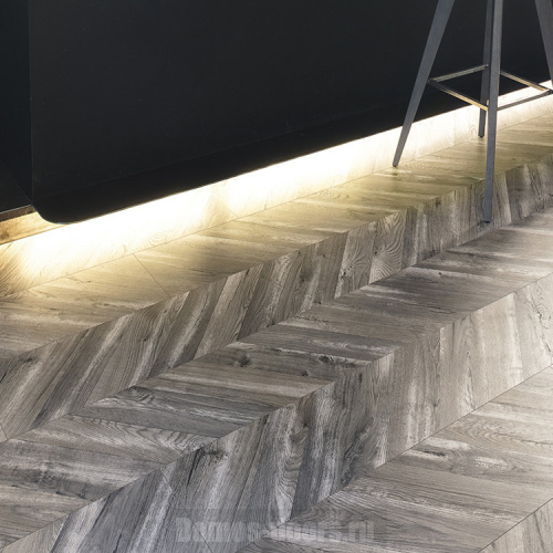 Ламинат Kaindl Natural Touch 8-32 ШИРОКАЯ Дуб Корнборг